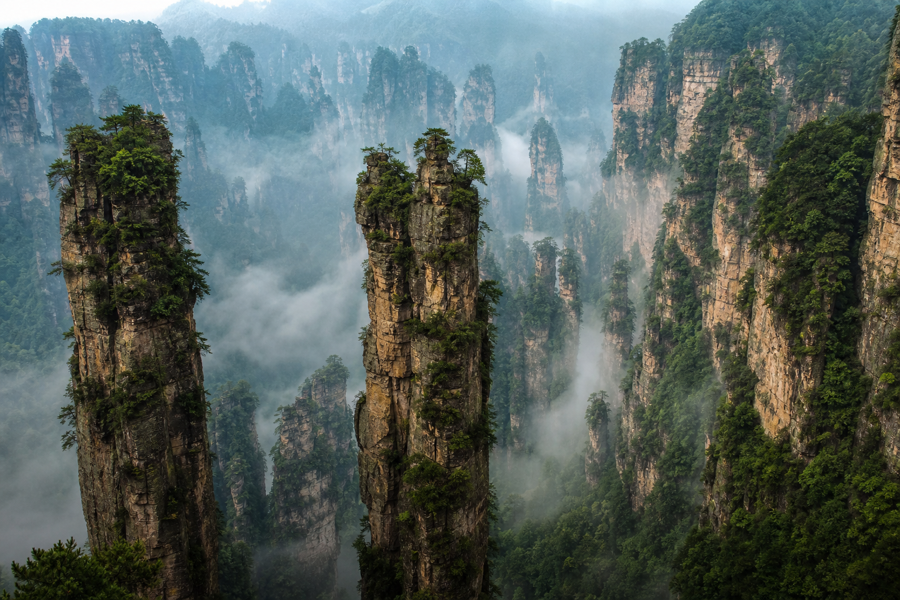 Zhangjiajie Hero illustration